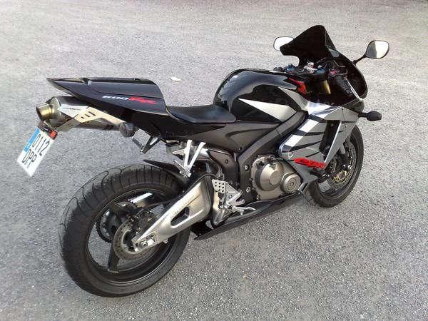 Se cambia CBR 600 RR y ASTRA DTI 1.7 16v, Por SEAT LEON 140