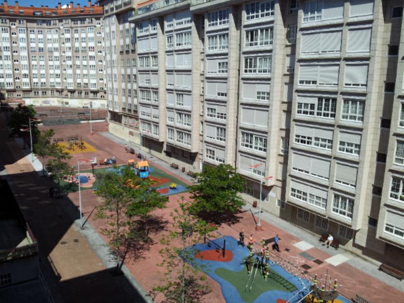 habitaciones a chicas estudiantes desde 140 euros