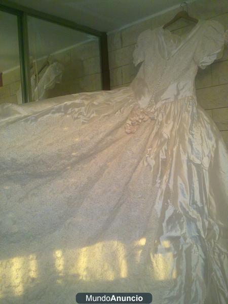 VESTIDO DE NOVIA