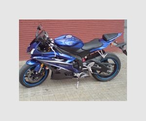 YAMAHA YZF R6