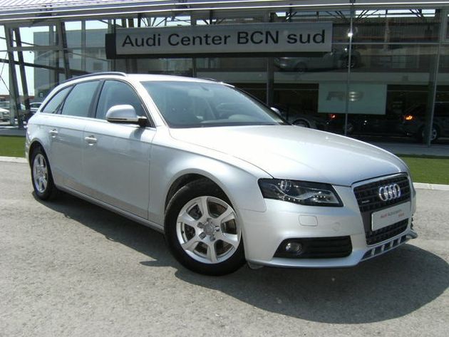 AUDI A4 2.5 TDI S LINE