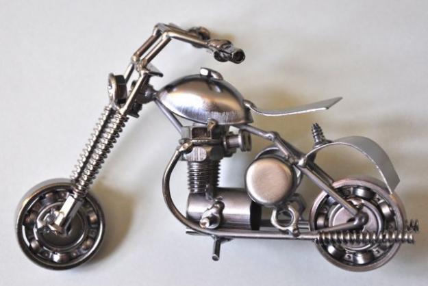 Escultura metálica de motocicleta Harley Davidson