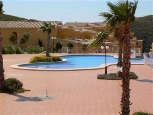 Apartment for Sale in Alicante, Comunidad Valenciana, Ref# 2764150