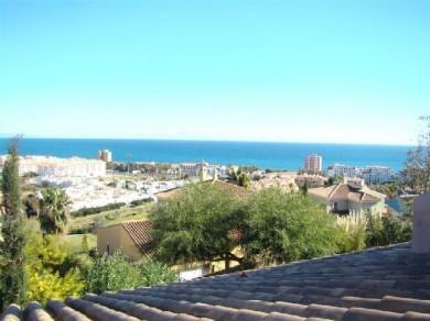 Chalet con 6 dormitorios se vende en Manilva, Costa del Sol