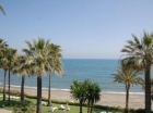 Apartamento con 2 dormitorios se vende en Estepona, Costa del Sol - mejor precio | unprecio.es
