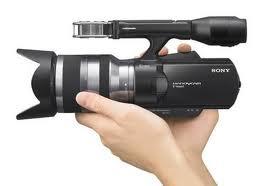 SONY Videocámara alta definición NEX-VG10