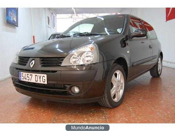 Renault Clio 1.2 16V  -- 65000 KM--