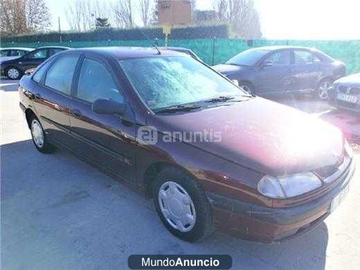 Renault Laguna LAGUNA 1.8 RN