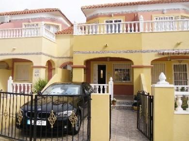 Adosado con 2 dormitorios se vende en Cabo Roig, Costa Blanca