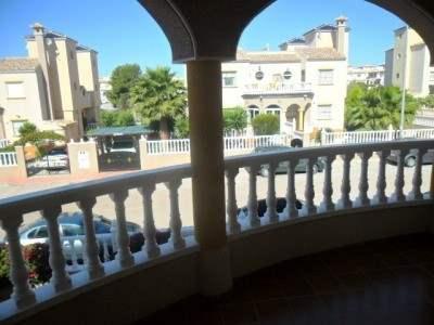Apartment for Sale in Alicante, Comunidad Valenciana, Ref# 2910360