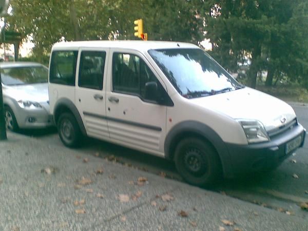 ford tourneo connet 1.8 tdci 90cv año 2004