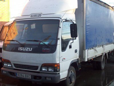 ISUZU NPR CAMION - Madrid