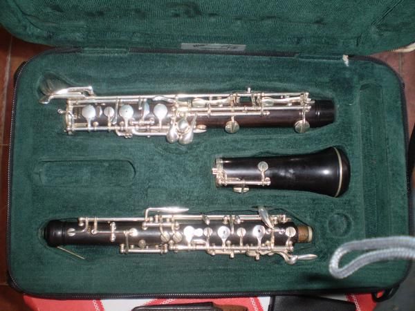 VENDO OBOE CABART