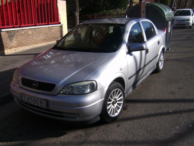 vendo opel astra 1.6 16v confort