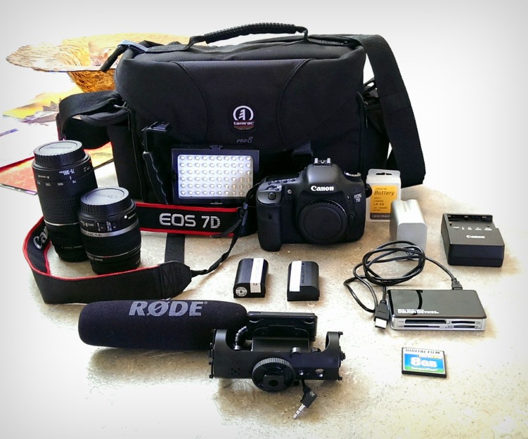 CANON EOS 7D ULTIMATE Bundle: lentes, equipos de video, accesorios, y mucho más!