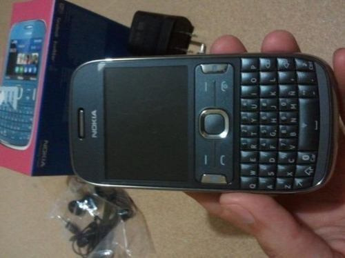 Nokia asha 302- 3g- wifi-compatible con whatsapp y redes sociales. -vodafone-