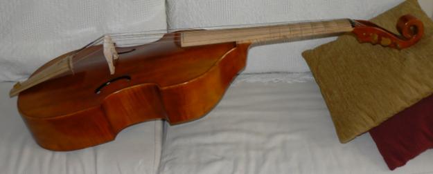 Vendo viola de gamba bajo 6 cuerdas