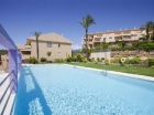 Apartamento con 2 dormitorios se vende en Estepona, Costa del Sol - mejor precio | unprecio.es