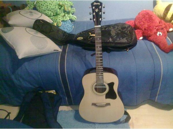 Guitarra acustica ibanez perfecto estado 5 dias de uso