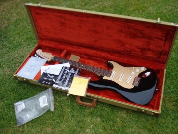 Guitarra Fender Stratocaster