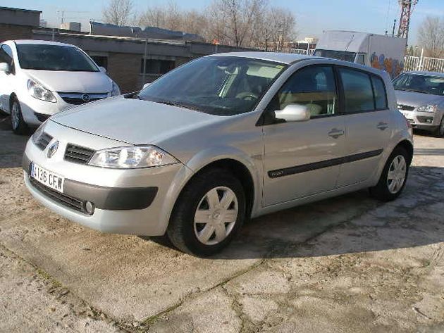 RENAULT Megane 1.9DCi Confort Authen.