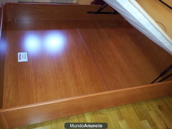 vendo  canape abatible MADERA 190x150cm   +colchon latex POR 250€