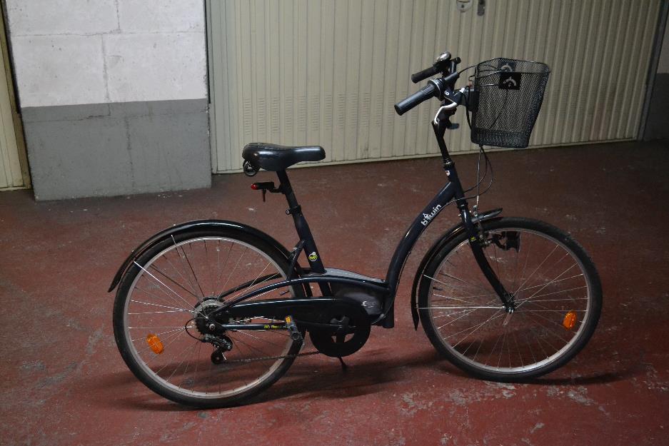 Bicicleta de paseo b'twin