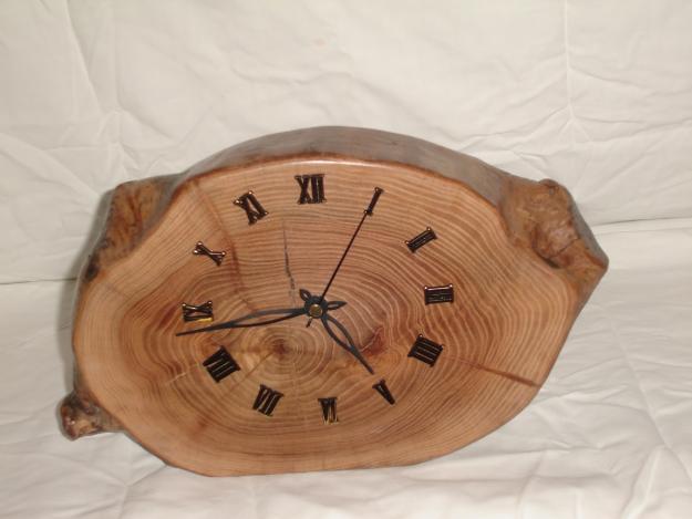 Relojes de madera