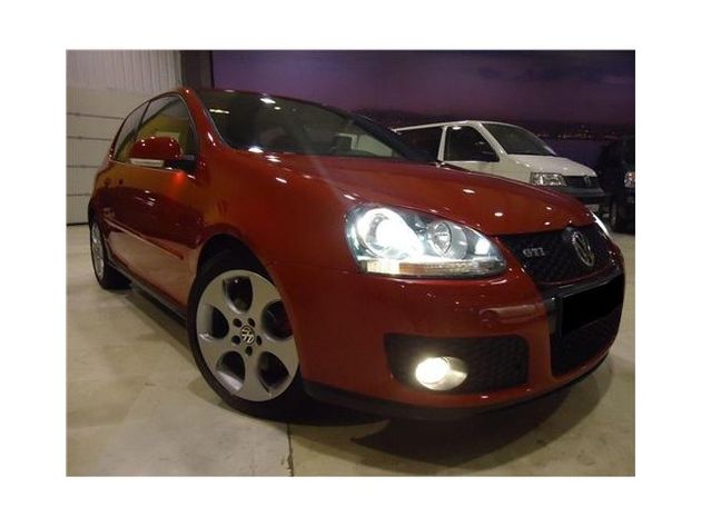 VOLKSWAGEN GOLF 2.0 T FSI GTI