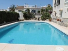 Chalet con 3 dormitorios se vende en Villamartin, Costa Blanca - mejor precio | unprecio.es
