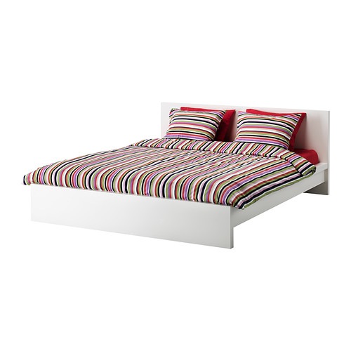 Vendo cama ikea malm + mesillas