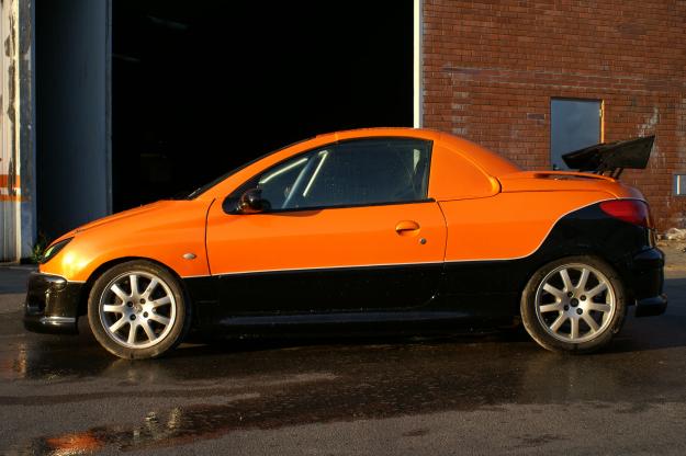 vendo coche de carreras 206 cc