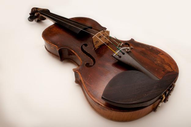 VIOLIN DE TRANSILVANIA, RUMANIA