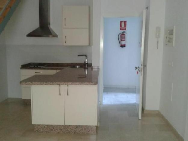 Apartamento en venta en Sevilla, Sevilla