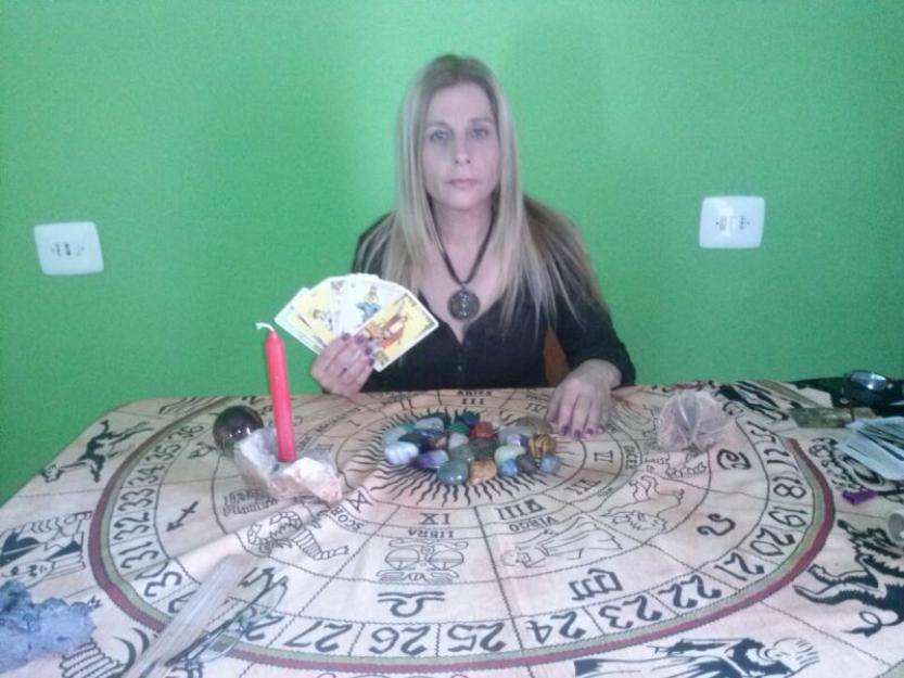 Tarot, videncias y cuarzos