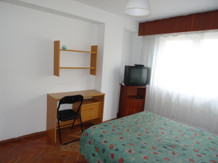 alquil habitacion a chica estudiante desde 140 €