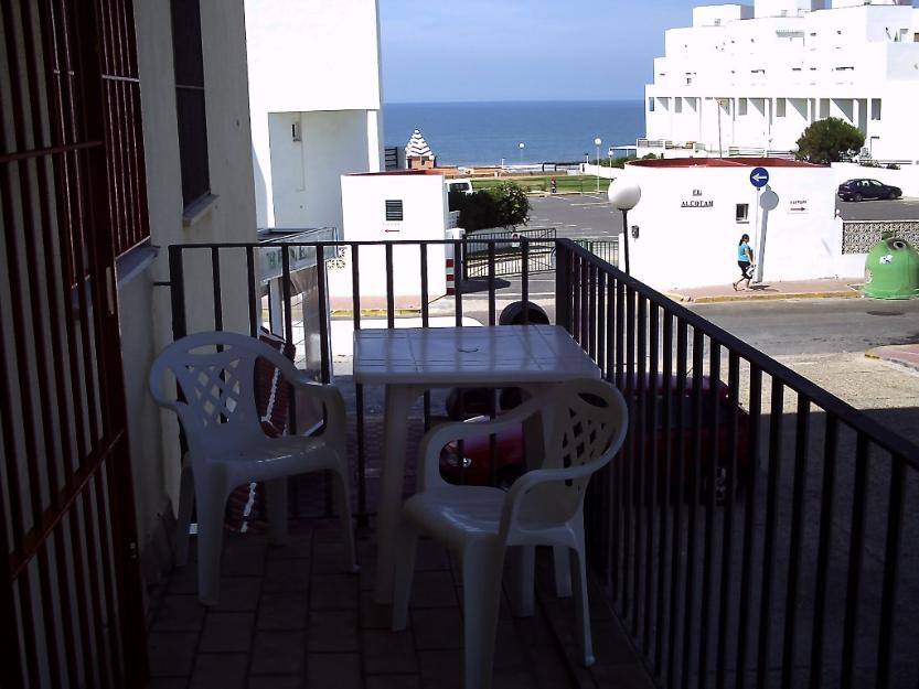 Se alquila apartamento en playa de Matalascañas