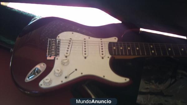 GUITARRA FENDER + AMPLI + ACCESORIOS