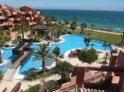 Apartamento con 3 dormitorios se vende en Estepona, Costa del Sol - mejor precio | unprecio.es