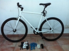 Bici tipo Fixie con piezas de recambio y antirrobo - mejor precio | unprecio.es