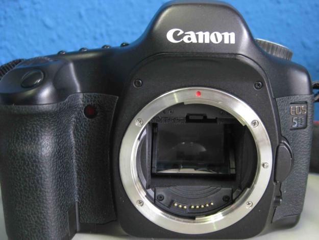 CANON 5D 12.8 megapixels (solo cuerpo)