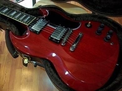 Vendo guitarra Tokai SG 75