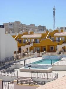 Alquiler bungalow en los arenales del sol alicante