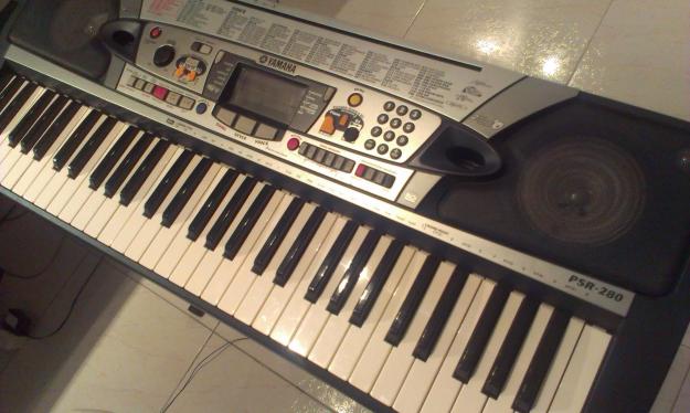 Teclado Yamaha PSR 280