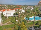 Apartamento con 3 dormitorios se vende en Marbella, Costa del Sol - mejor precio | unprecio.es