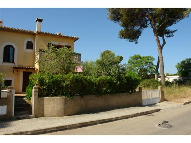 Chalet pareado en Playa de Muro, Mallorca.