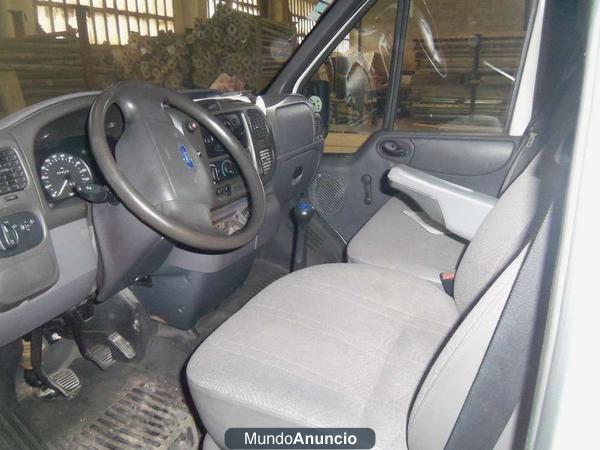 VENDO FURGONETA FORD TRANSIT 2002