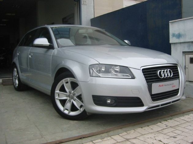 AUDI A4 2.0 TDI AVANT 143CV 6VEL-XENON-