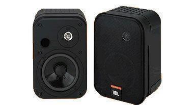 2 altavoces JBL negros Control1xtreme con brackets para pared