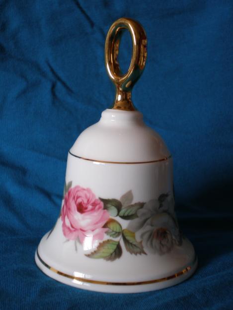 CAMPANA de porcelana fina ROYAL WORCESTER – The Danbury Mint